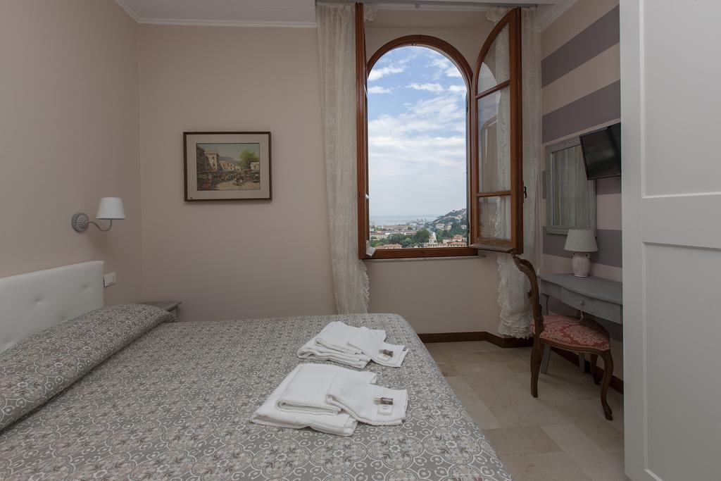 Hotel Ca Leon La Spezia Zewnętrze zdjęcie